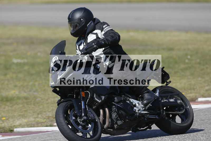 /01 02.04.2026 MAZ ADR/Gruppe gelb Gruppe gruen/52